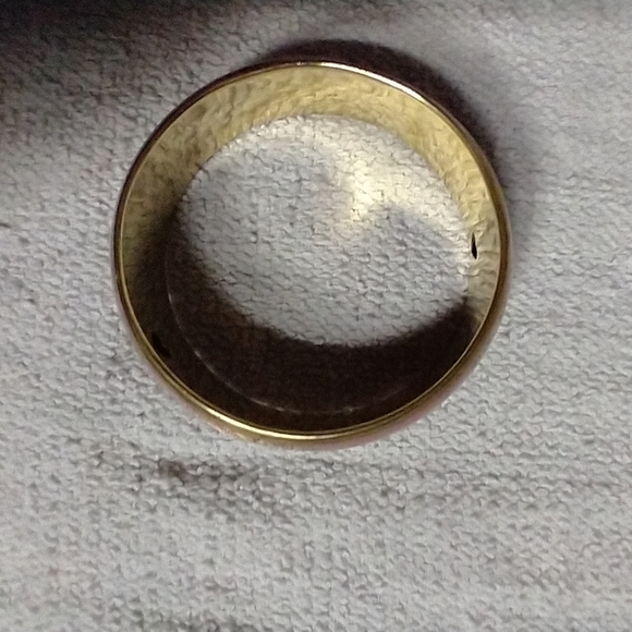 Brass decorative pink 🩷 wide bangle bracelet - Picture 5 of 6